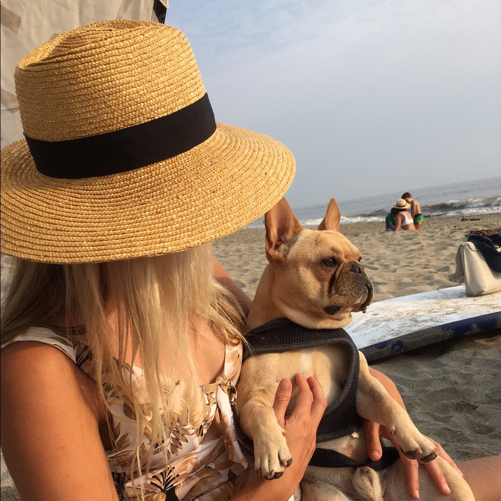 Meet your Posher, Alexandra